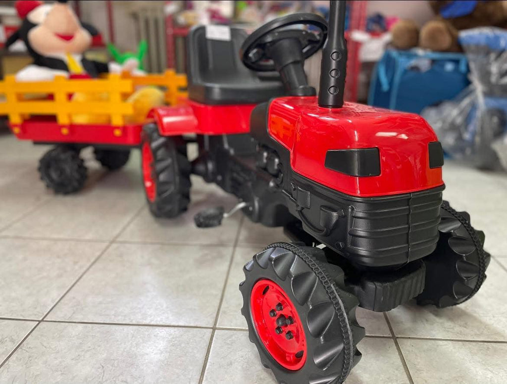 Traktor na pedale sa prikolicom